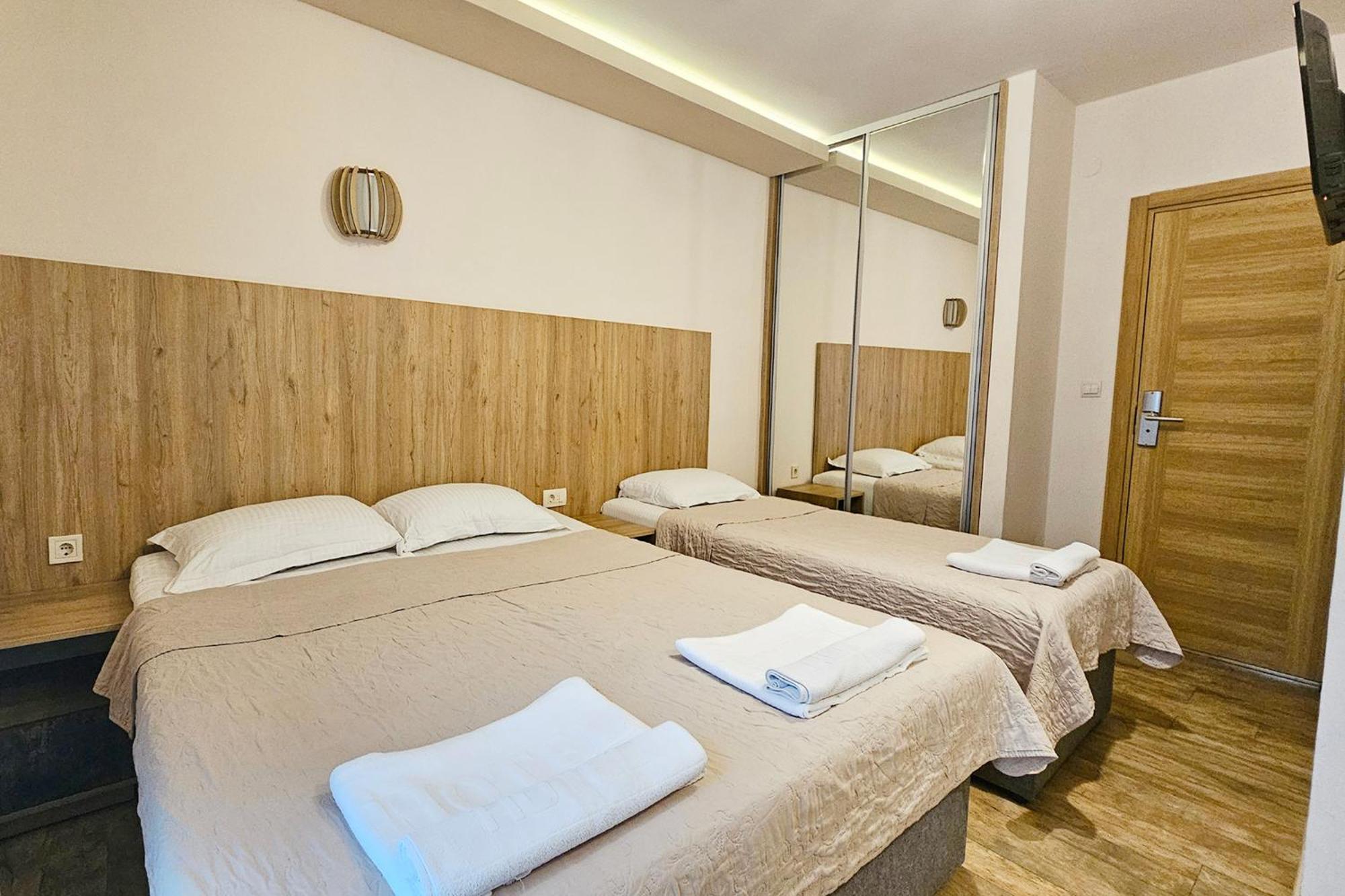 Villa Montemaris Budva Bagian luar foto