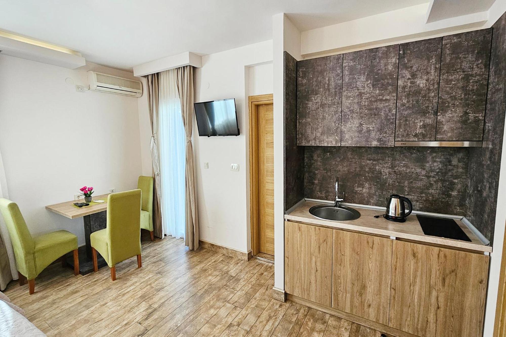 Villa Montemaris Budva Bagian luar foto